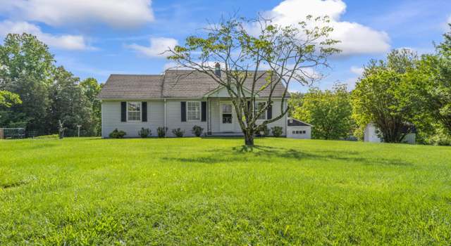 Photo of 7518 Clapps Chapel Rd, Corryton, TN 37721
