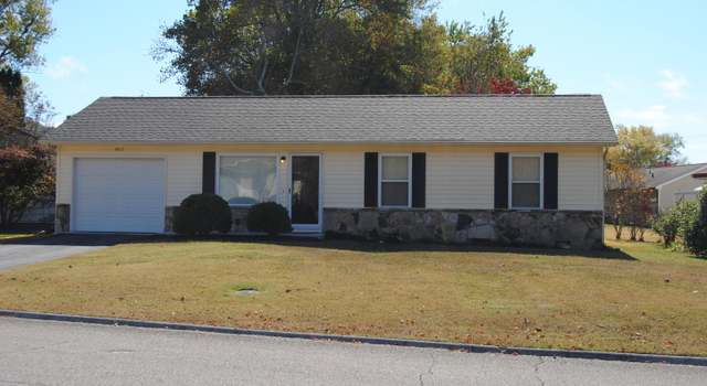 Photo of 5817 Mondale Rd, Knoxville, TN 37912