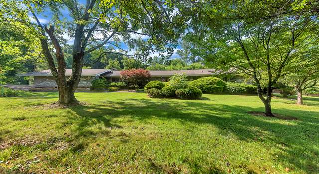 Photo of 3328 Cunningham Rd, Knoxville, TN 37918