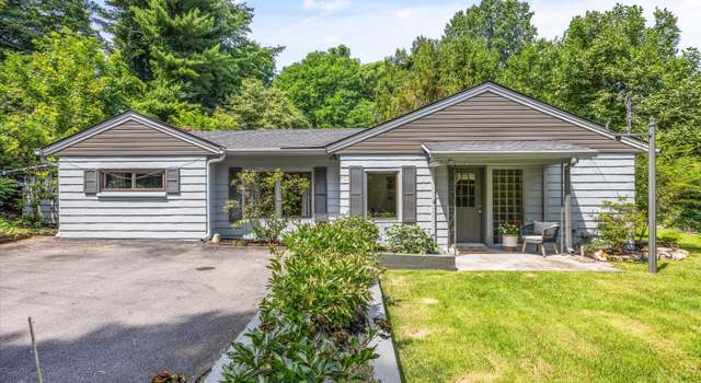 Photo of 401 Busbee Rd, Knoxville, TN 37920