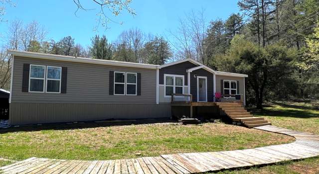 Photo of 451 Shady Grove Rd, Lancing, TN 37770