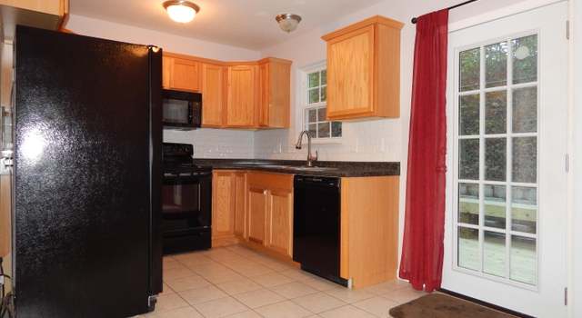 Photo of 7638 Chatham Cir, Knoxville, TN 37909