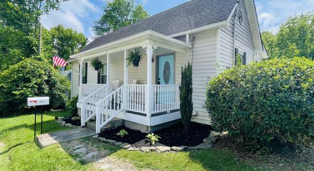 Photo of 5422 Cricket Ln, Walland, TN 37886
