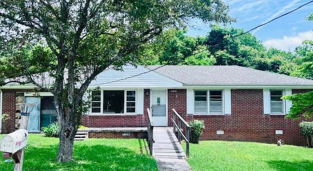 Photo of 510 High Point Cir, Kingston, TN 37763