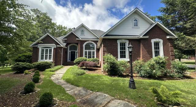 Photo of 309 Deer Creek Dr, Crossville, TN 38571