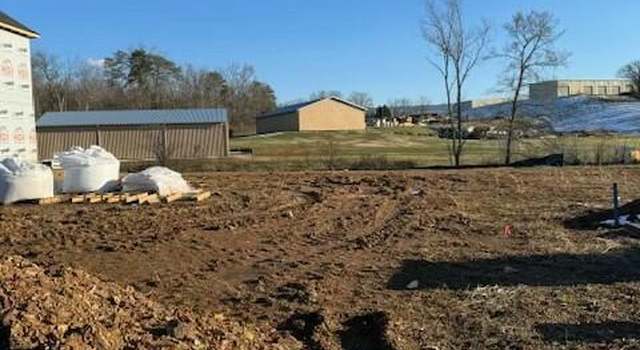 Photo of 1304 Fort Craig Trail Trl, Maryville, TN 37803