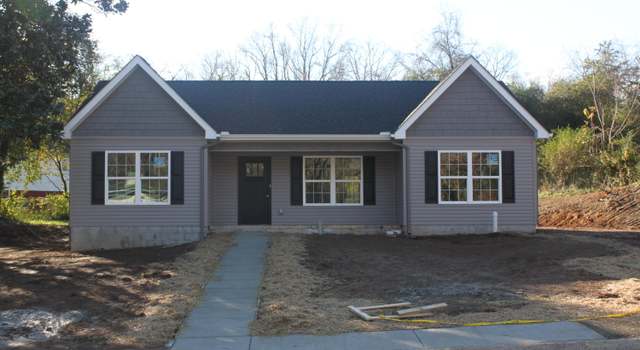 Photo of 247 Highland Ave, Oak Ridge, TN 37830