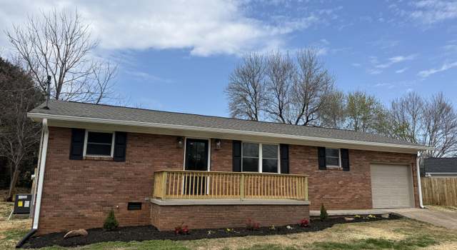 Photo of 3104 Aspen Ln, Strawberry Plains, TN 37871