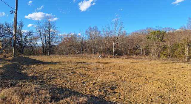 Photo of 685 Weems Chapel Rd, Mosheim, TN 37818