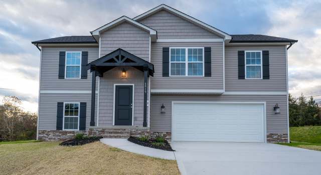 Photo of 6019 Memory Hill Ln, Knoxville, TN 37918