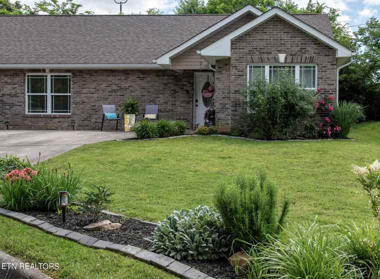 Photo of 118 Dockery Dr Dr Maryville, TN 37804
