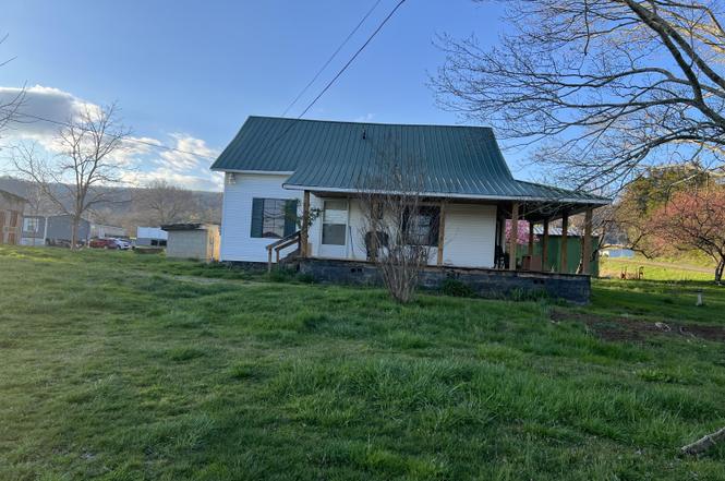 874 Smokey Rd, Rutledge, TN 37861 | MLS# 1259276 | Redfin