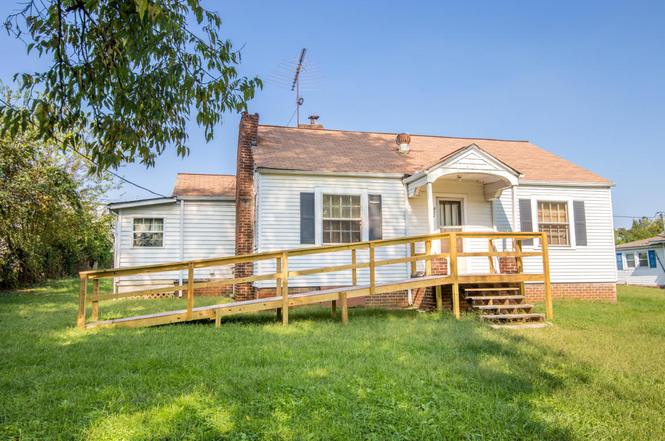 452 Louisville Rd Alcoa Tn 37701 Mls 1017283 Redfin