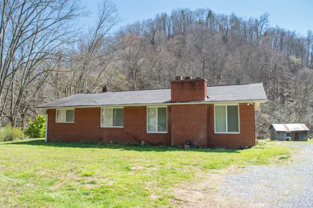 608 Wears Valley Rd Townsend Tn 37882 Mls 1075485 Redfin