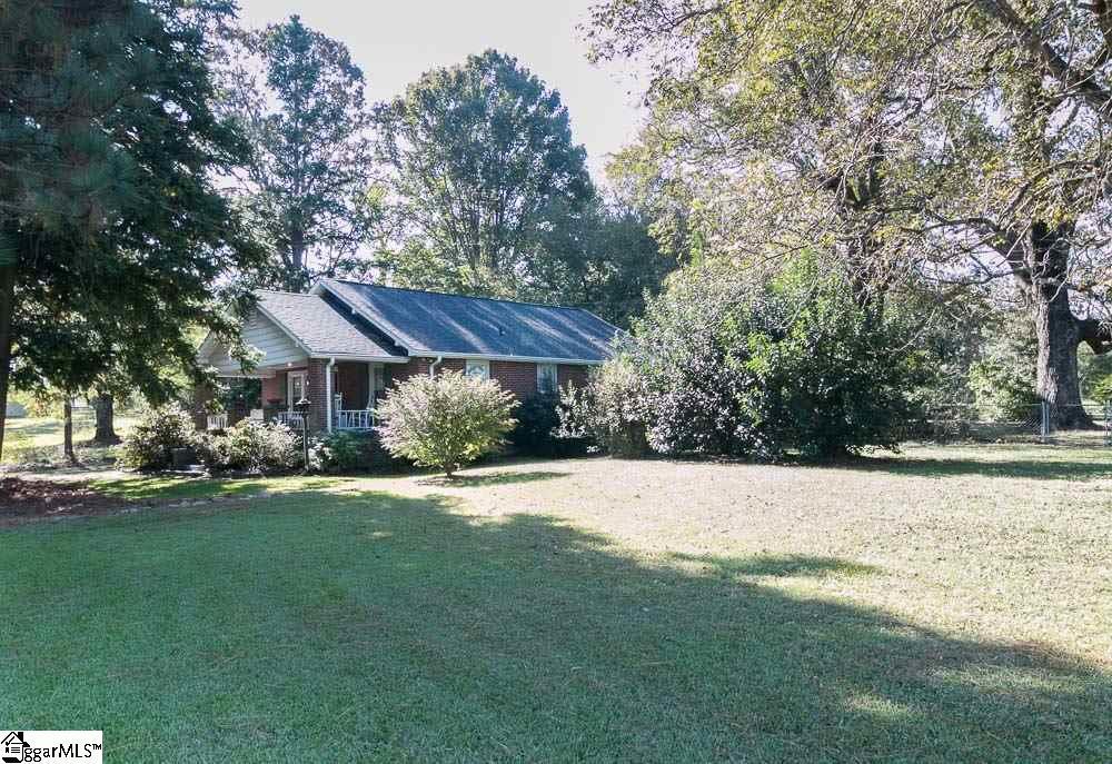 4915 Locust Hill Rd, Taylors, SC 29687 MLS 1378053 Redfin