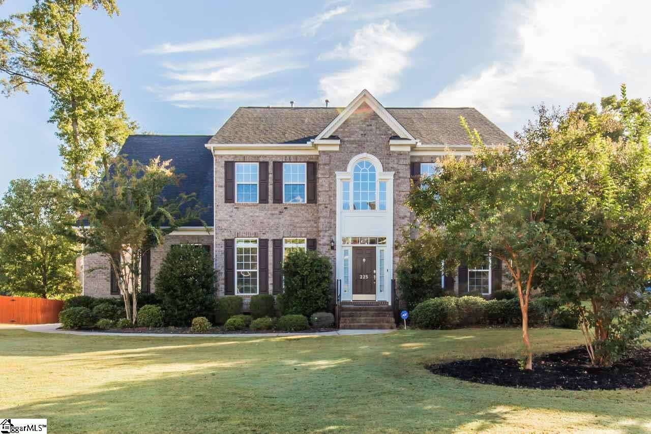 225 Highgrove Ct, Simpsonville, SC 29681 | MLS# 1353857 | Redfin