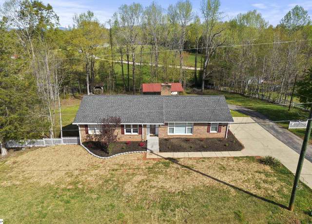 Property at 2442 Fews Bridge Rd, Greer, SC 29651, 4 beds, 3 baths