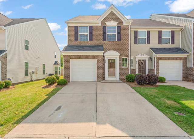 Property at 108 Emerywood Ln, Greenville, SC 29607, 3 beds, 2.5 baths