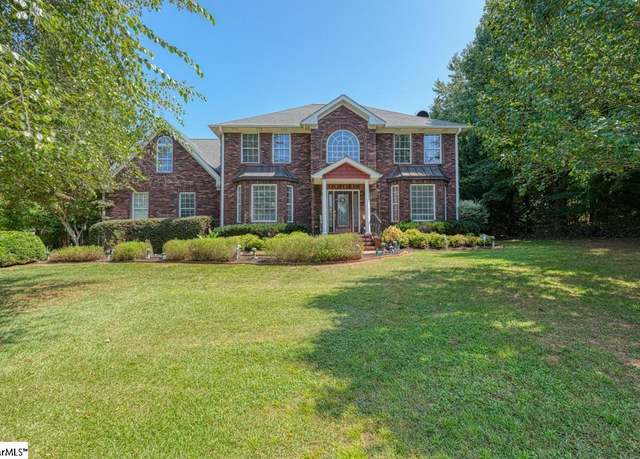 Property at 251 N Lake Emory Dr, Inman, SC 29349, 4 beds, 3.5 baths