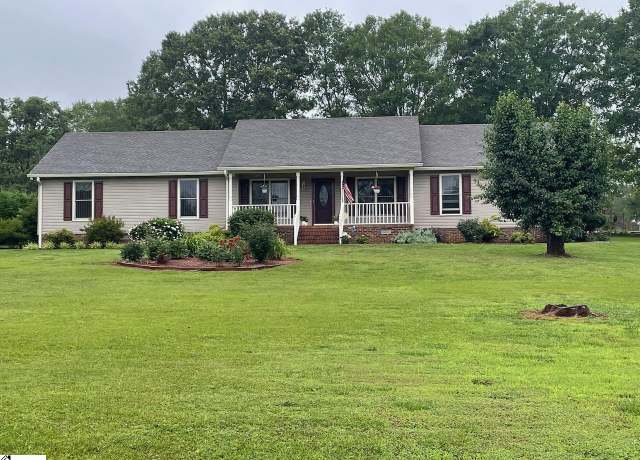 Property at 107 Williams Rd, Taylors, SC 29687, 3 beds, 2 baths