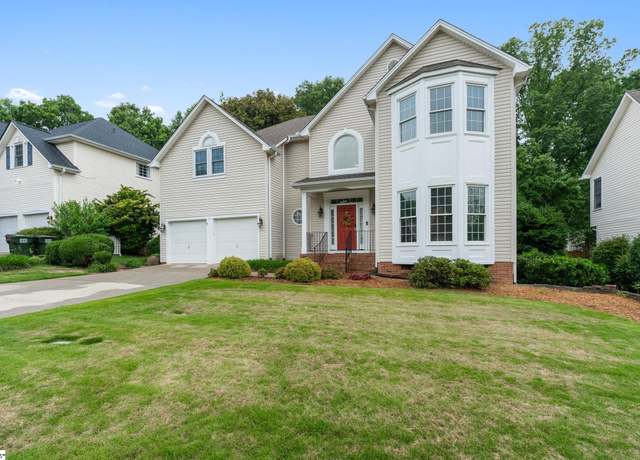 Property at 9 Halehaven Dr, Simpsonville, SC 29681, 4 beds, 2.5 baths