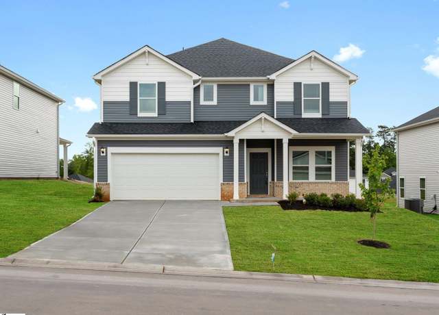 Property at 216 Maxwell Dr, Easley, SC 29642, 5 beds, 4 baths
