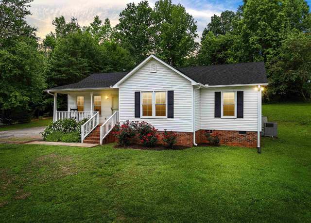 Property at 145 Hillside Cir, Easley, SC 29640, 3 beds, 2 baths