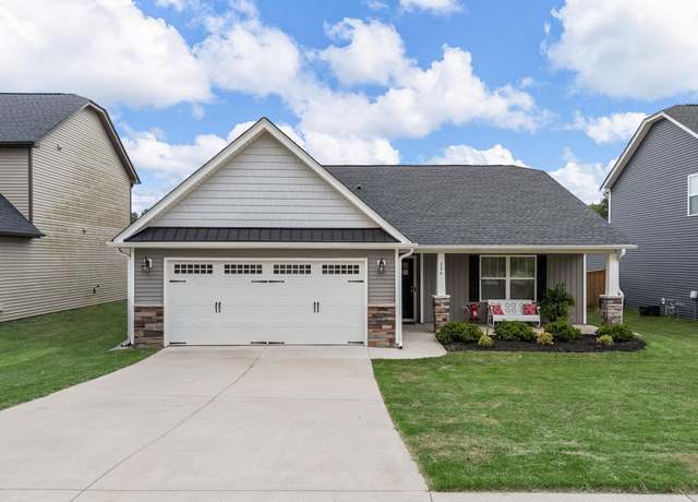 Property at 204 Freehold Way, Greer, SC 29650, 3 beds, 2 baths