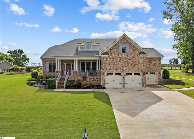 Property at 79 Modesto Ln, Simpsonville, SC 29681, 4 beds, 3.5 baths