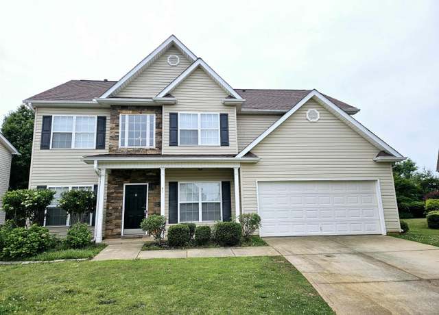 Property at 41 Hurshfield Ct, Taylors, SC 29687, 5 beds, 2.5 baths