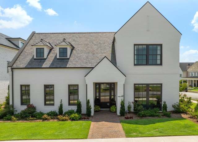 Property at 101 Odell St, Greenville, SC 29615, 4 beds, 4.5 baths