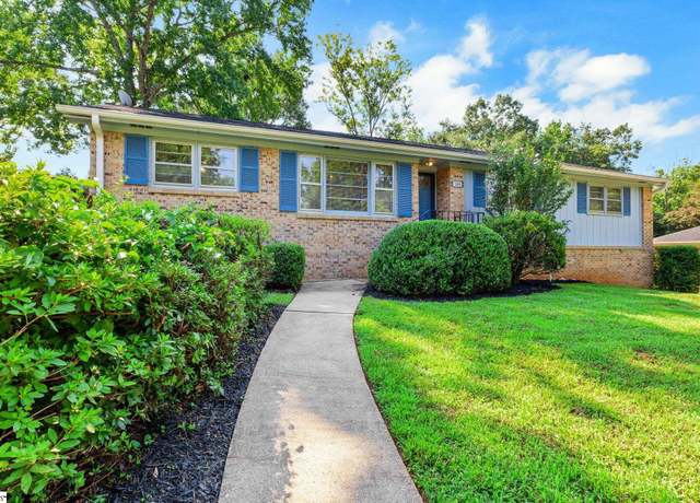 Property at 200 Del Norte Rd, Greenville, SC 29615, 4 beds, 2.5 baths