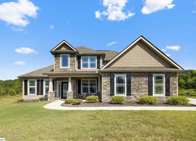 Property at 708 Rockcliff St, Greenville, SC 29617, 4 beds, 2.5 baths