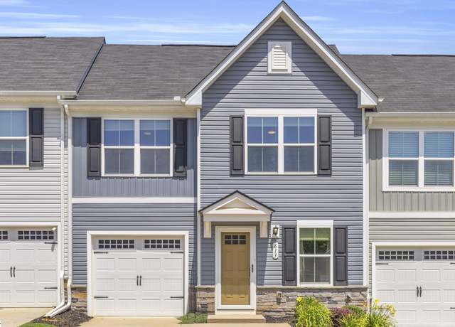 Property at 613 Cresslyn Ct, Greenville, SC 29617, 3 beds, 2.5 baths