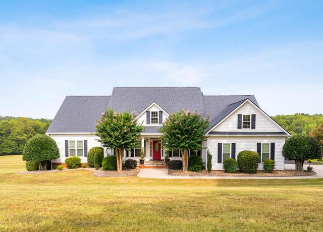 Property at 3560 Pelzer Hwy, Easley, SC 29642, 5 beds, 5 baths