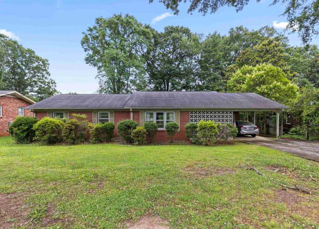 Property at 111 Amber Dr, Greenville, SC 29607, 4 beds, 1.5 baths
