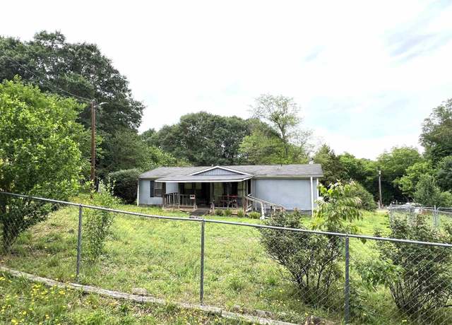Property at 20 Chapman Ln, Piedmont, SC 29673, 3 beds, 2 baths