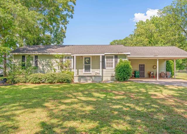 Property at 55 Old Blackstock Rd, Spartanburg, SC 29301, 3 beds, 2 baths
