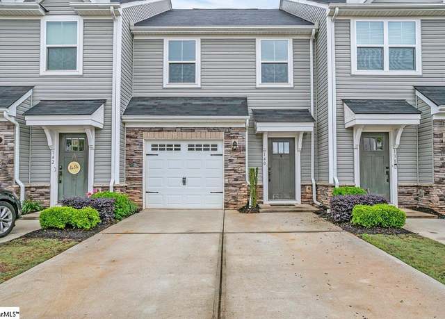 Property at 140 Roseridge Dr, Simpsonville, SC 29681, 3 beds, 2.5 baths