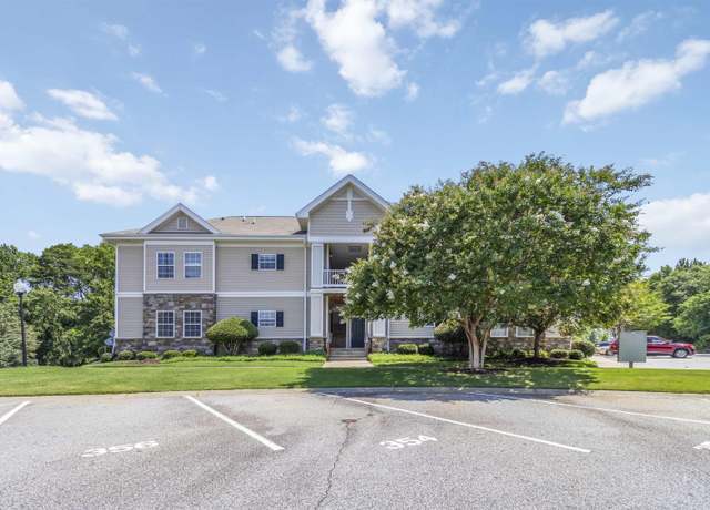 Property at 356 Easterlin Way, Greenville, SC 29607, 3 beds, 2 baths