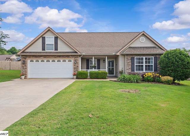 Property at 636 Cordelia Ct, Boiling Springs, SC 29316, 4 beds, 2 baths