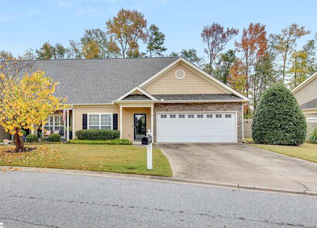 Property at 233 Louisville Dr, Greenville, SC 29607, 3 beds, 2 baths