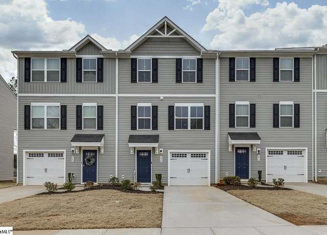 Property at 258 Brooklane Ct, Easley, SC 29642-1679, 3 beds, 2.5 baths