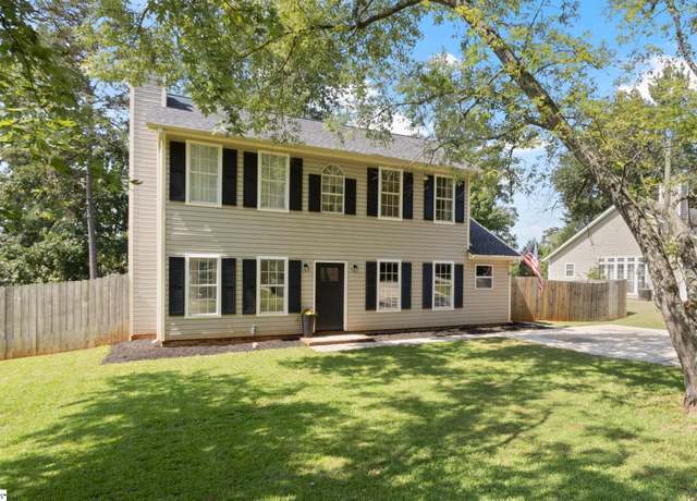 Property at 208 Furr Rd, Piedmont, SC 29673, 3 beds, 2.5 baths