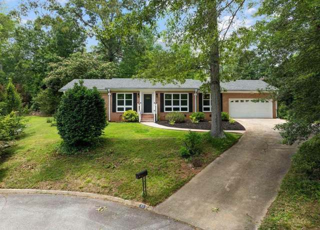 Property at 12 Burlwood Ct, Taylors, SC 29687, 3 beds, 2 baths