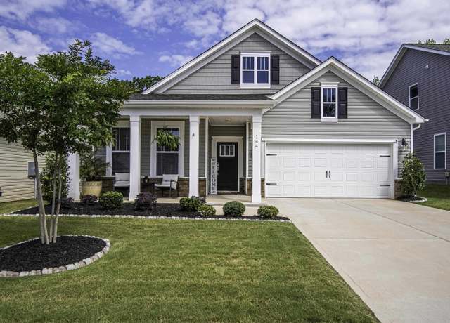 Property at 144 Dodd Trl, Greenville, SC 29605, 3 beds, 2 baths
