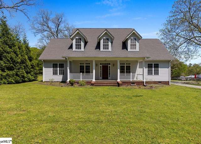 Property at 99 S Hamilton St, Williamston, SC 29697, 6 beds, 3.5 baths