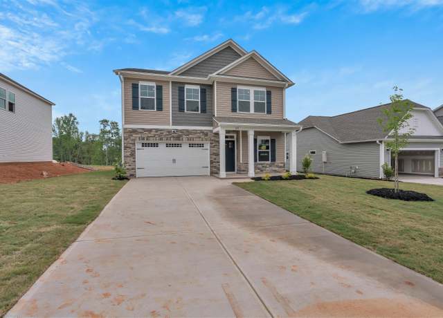 Property at 119 Hunter Ridge Dr, Boiling Springs, SC 29316, 4 beds, 3 baths