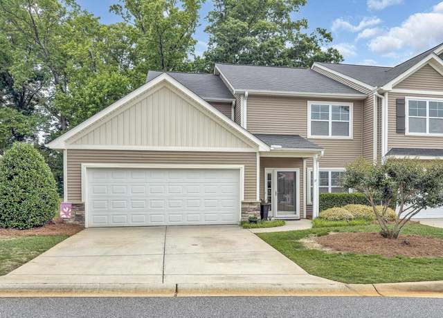 Property at 768 Elmbrook Dr, Simpsonville, SC 29681, 3 beds, 2.5 baths