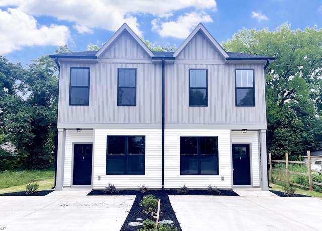 Property at 17 Scott St, Greenville, SC 29611, 4 beds, 5 baths